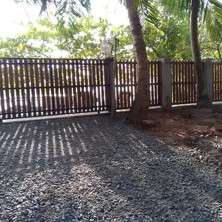 Surf Villa Hiriketiya Матара Екстер'єр фото
